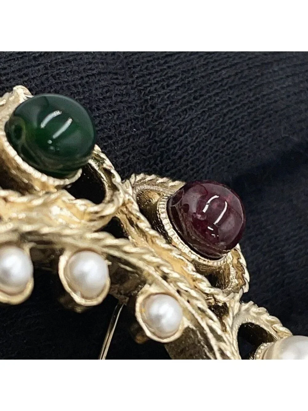 Chanel Brooch CC Logo Heart Rhinestone Faux Pearl Color Stone Metal